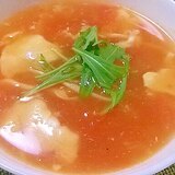 風邪引きさんにも！トマトと卵の中華風スープ